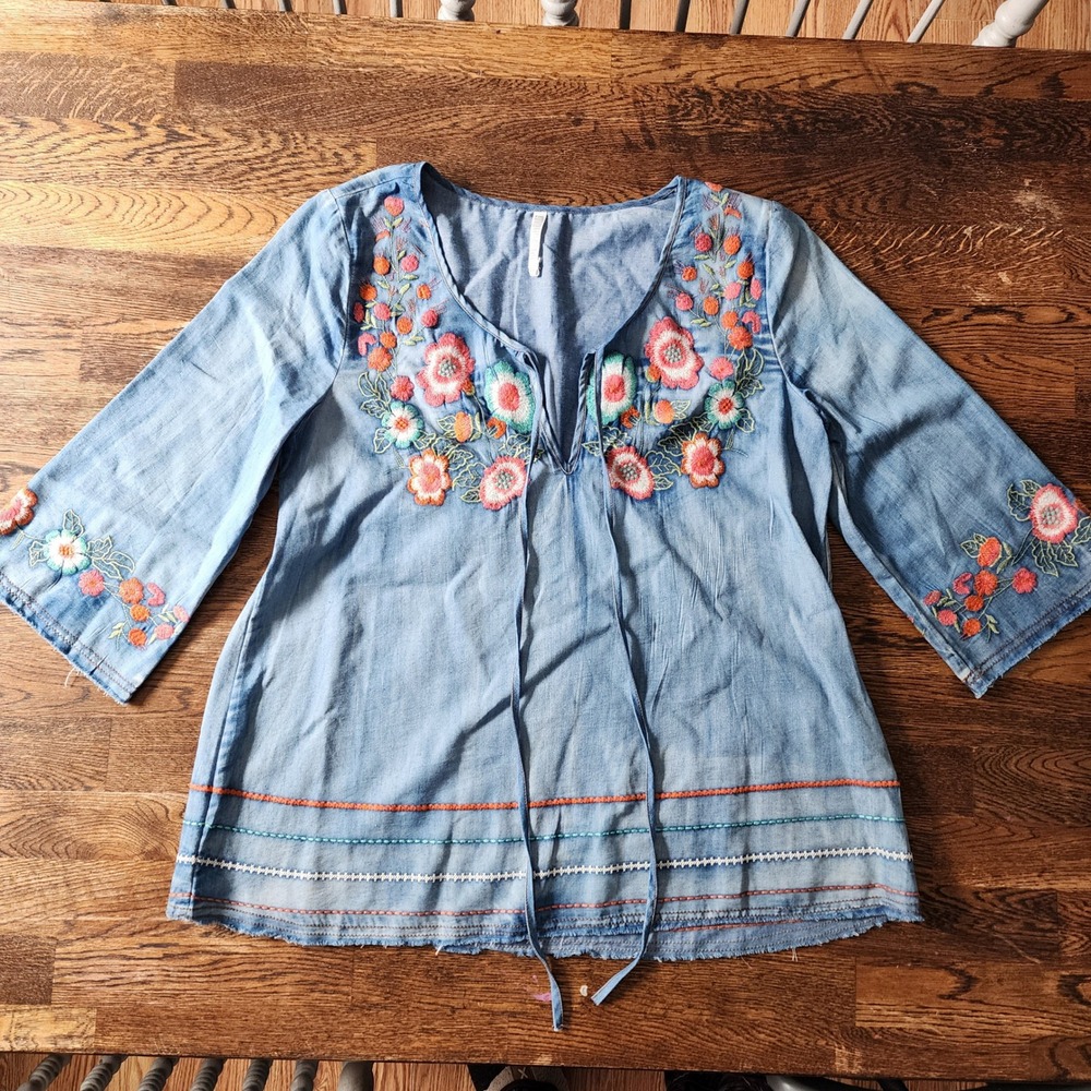 Embroidered Floral‎ Chambray Blouse Tunic Top Boho Festival